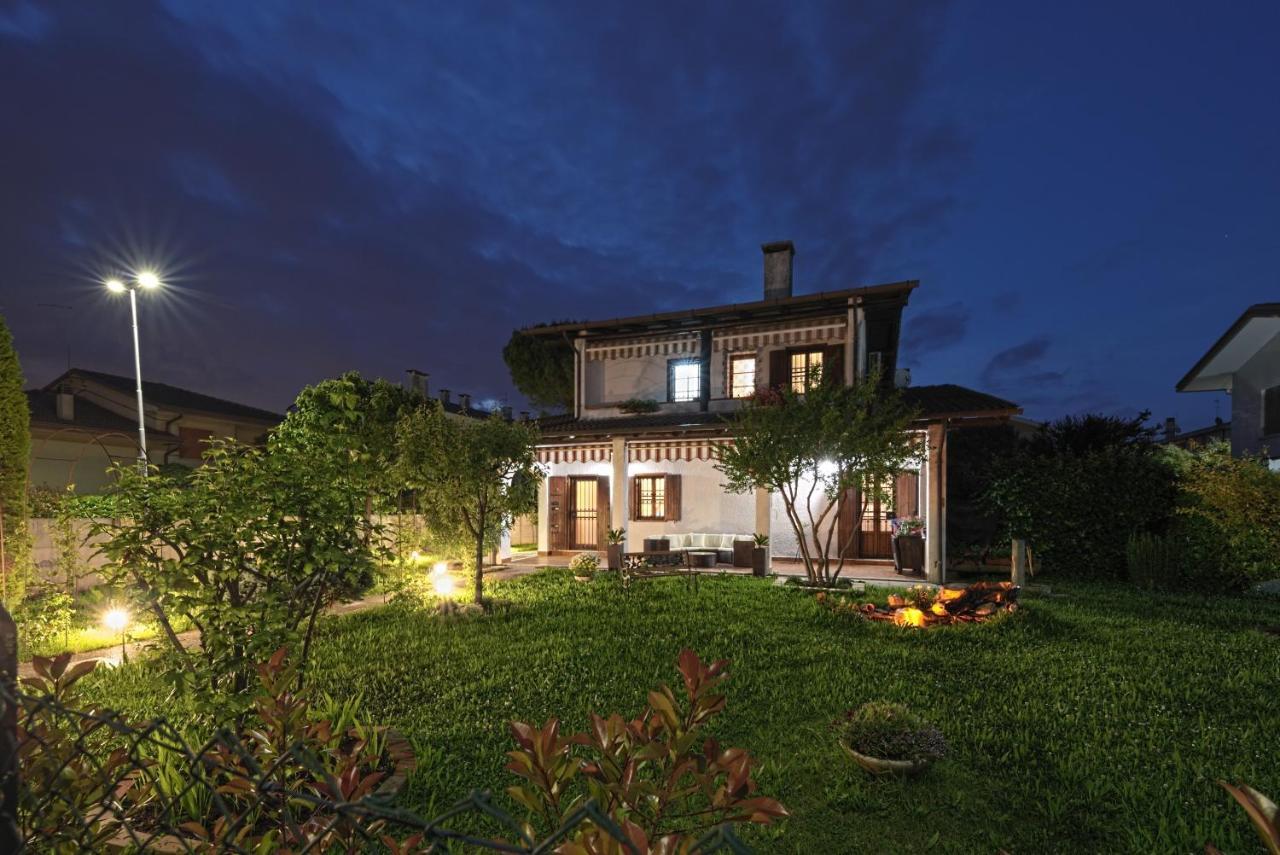 Vecchia Favola House Βίλα Quarto dʼAltino Εξωτερικό φωτογραφία