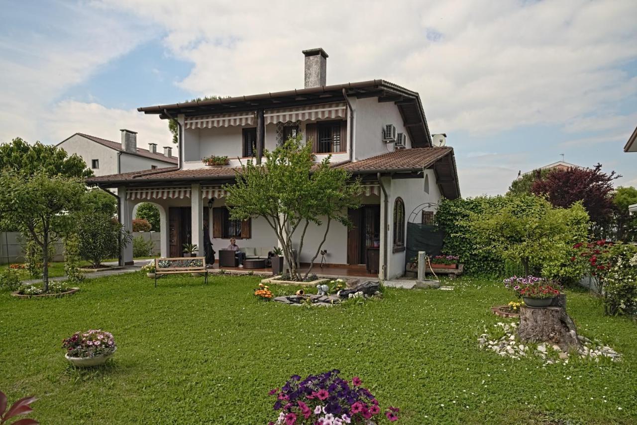 Vecchia Favola House Βίλα Quarto dʼAltino Εξωτερικό φωτογραφία